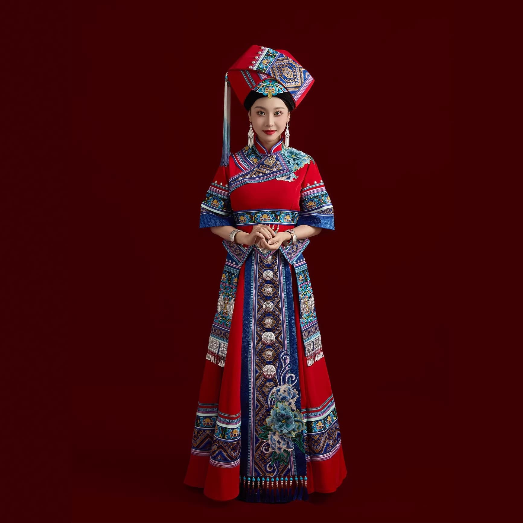 Tujia Ethnic Adult Women's Traditional Costume for Sanyuesan Festival Performance, Zhuang Ancient Town Travel Photography, Long Skirt New