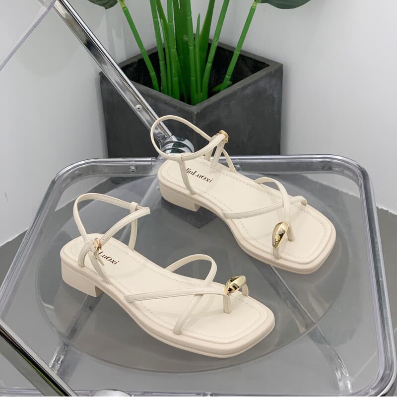 Chunky Heel Thin Strap Sandals for Women 2026 New Summer Trendy One-Strap Thong Roman Shoes Elegant Fairy Style