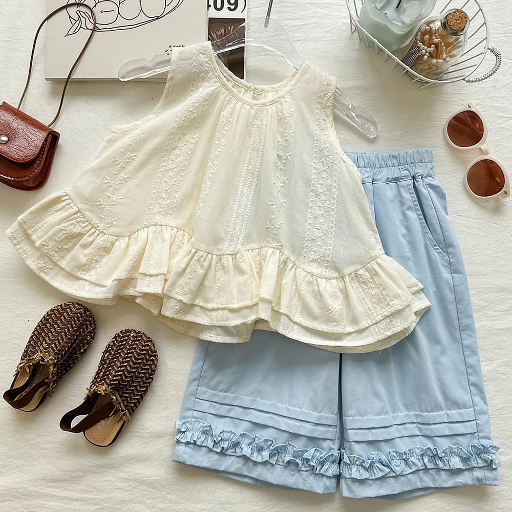 Girls' off-white embroidered double-layer ruffled sleeveless top suit summer 2026 light blue fungus hem pants two-piece set