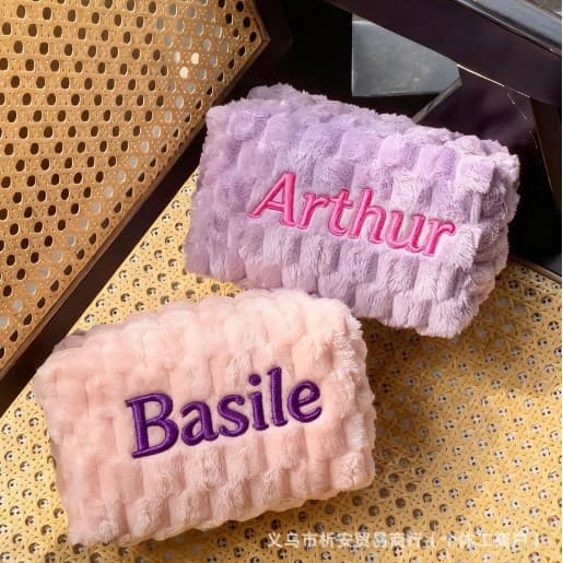 Etsy Embroidered Velvet Cosmetic Bag Large Capacity Soft Portable Multi-Functional Quilted Storage Ultra-Light Portable
