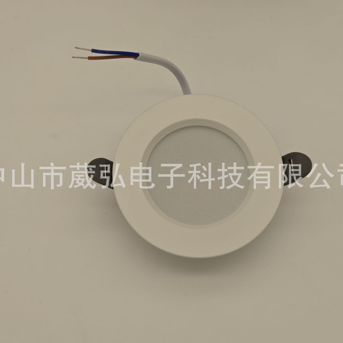 Ultra-bright LED downlight high-lumen integrated spotlight 2.5-inch 8W, 4-inch 18W, 6-inch 24W high-power engineering model