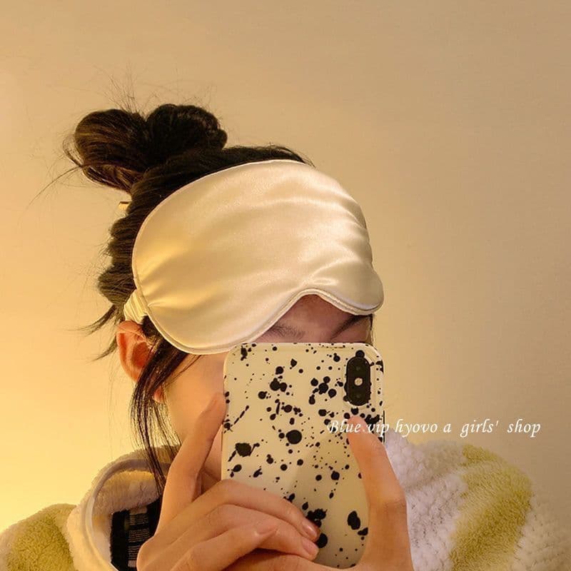 Mulberry Silk Double-Sided Silk Sleep Mask, Soft and Skin-Friendly Natural Silk Blackout Eye Mask for Sleeping, Cool Silk Eye Protector