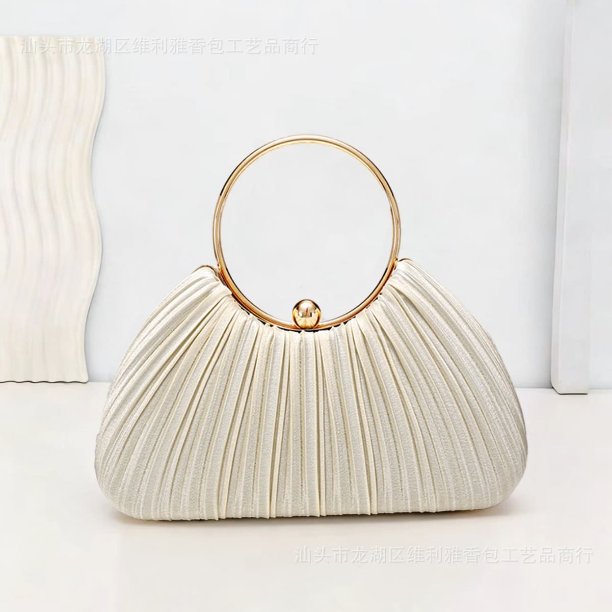 New Elegant White Ring Pleated Satin Handbag Bridal Dinner Matching Bag Socialite Light Luxury Clutch