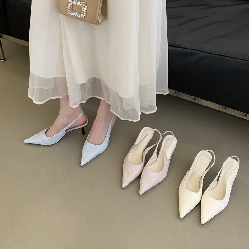 French Pink Pointed Toe Lace High Heel Sandals for Women 2026 Spring Summer New Backless Shallow Mouth Dress Matching Versatile Shoes