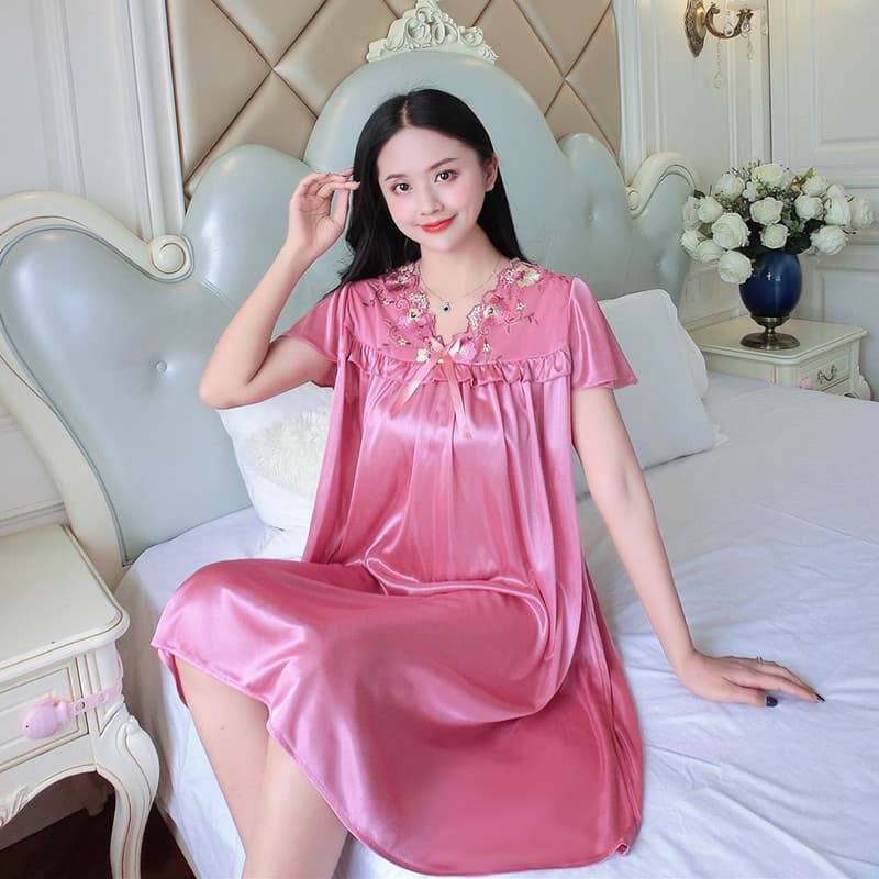 Cross-border Summer Ice Silk Nightgown Women Short Sleeve Lace Flared Skirt Plus Size Sexy Sleepwear Loose Home Dress