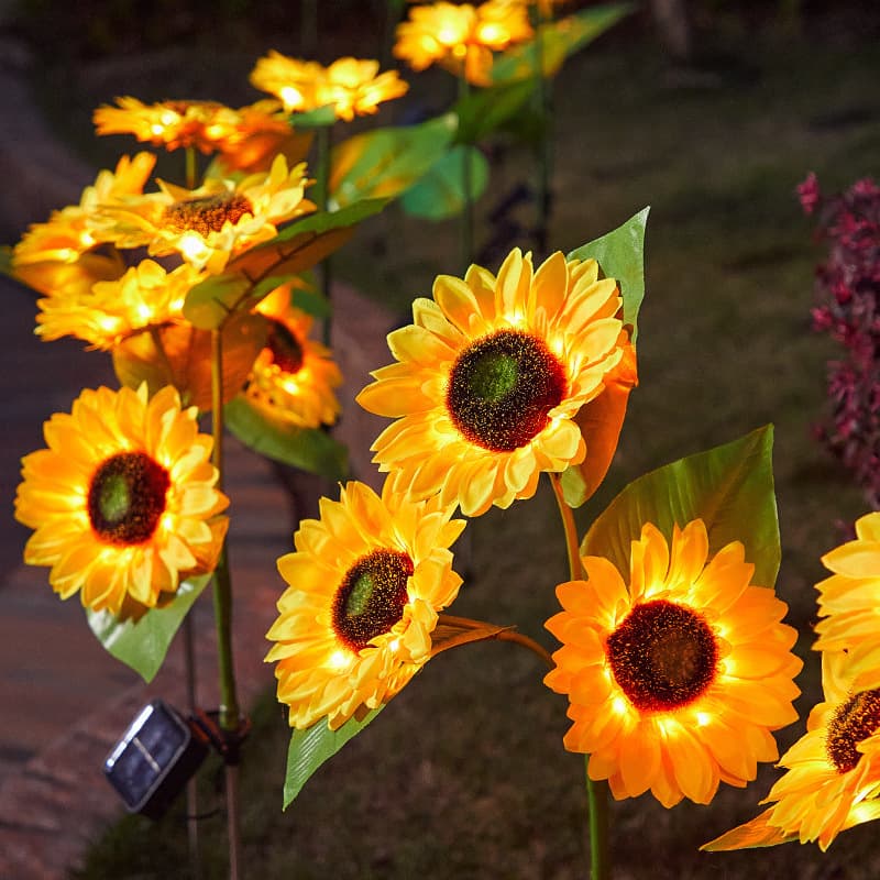 Solar LED Outdoor Sunflower Garden Lighting Waterproof Garden Decorative Light Landscape Simulation Flower Sunflower Light