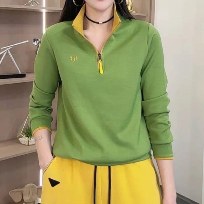 2025 new mother's spring style bottoming shirt for women, slim fit and versatile European long-sleeved T-shirt sweatshirt inner top