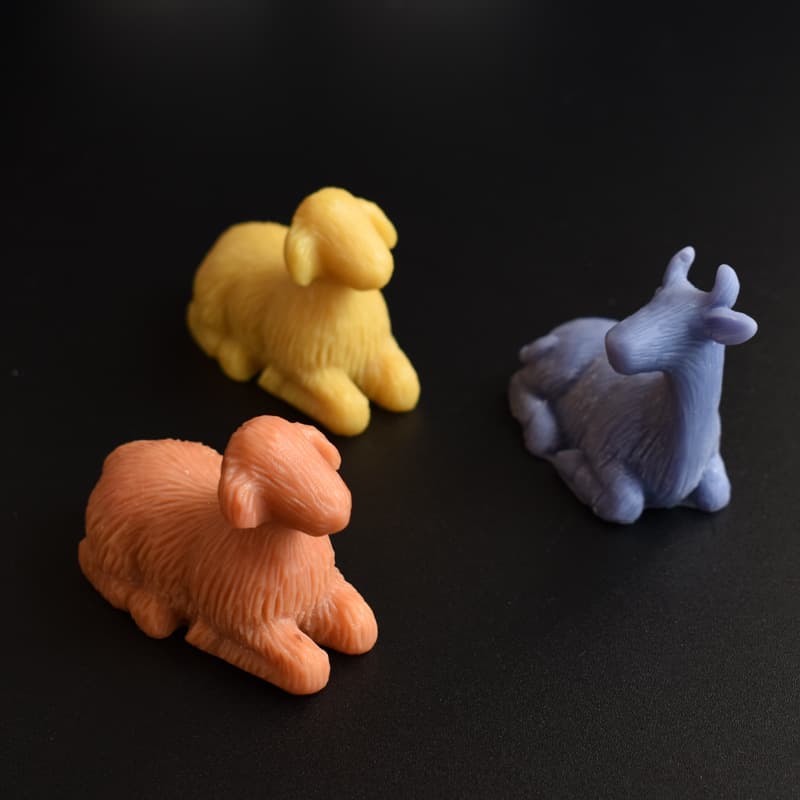 Calf Lamb Candle Mold 3D Animal Lying Cow Lying Sheep Kneeling Lamb Calf Plaster Ornament Silicone Mold