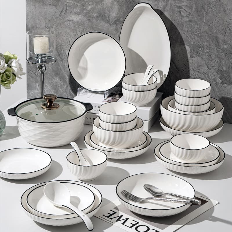 Xuanyue Japanese-style Underglaze Ceramic Tableware Minimalist Bowl Plate Premium Bowl and Dish Set for Home DIY Custom Selection