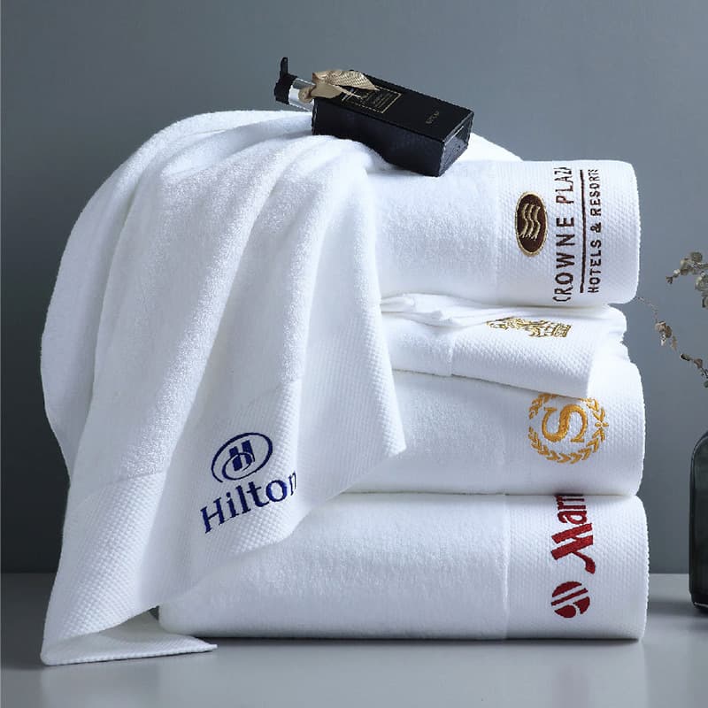 Wholesale of five-star hotel bath towels, B&B towels, all-cotton absorbent white Hilton hotel towels