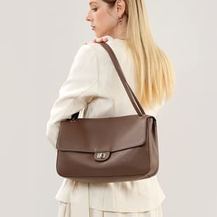 Full-grain leather elephant gray crossbody bag, designer niche new style underarm bag, premium hand-carry shoulder bag