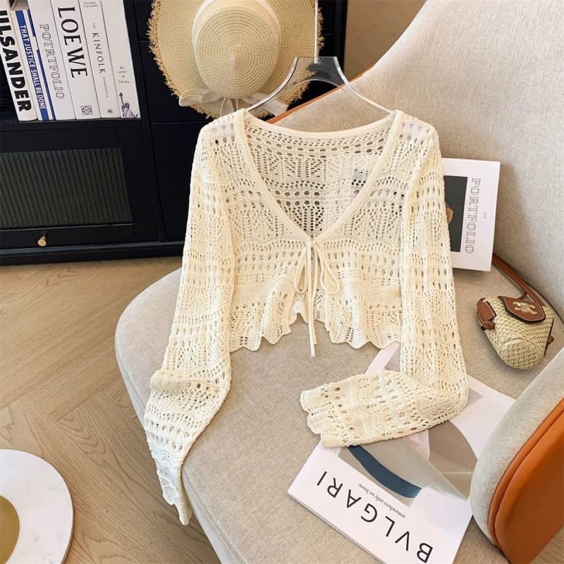 French Design Hollow Knit Sun Protection Cardigan Thin Long Sleeve Slimming Youthful Short Cover-Up Top for Women