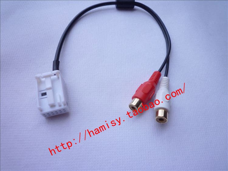 BMW E60 E63 E64 E65 E66 E81 E82 E87 E88 E70 E90/E91 E92 2RCA Cable