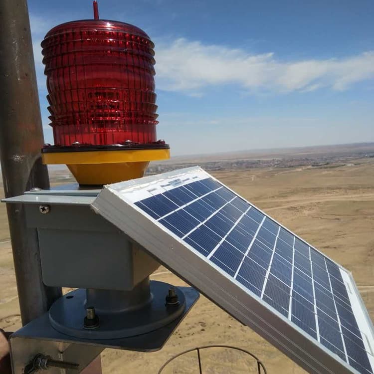 Long-endurance solar navigation beacon light for waterways, high-rise chimney signal indicator light, smart aviation obstruction light manufacturer