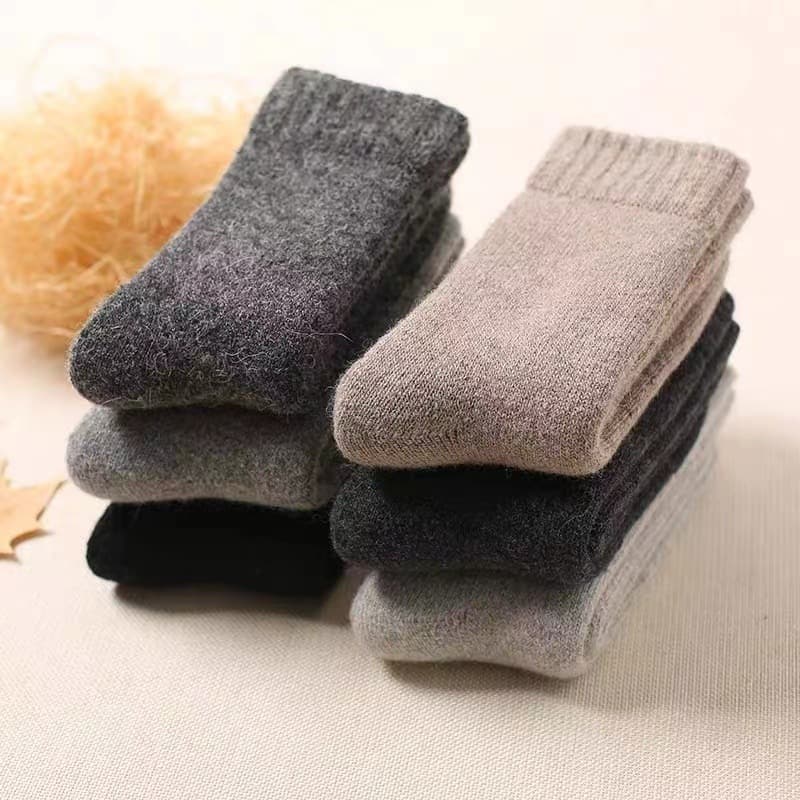Thick wool socks for men and women, extra warm, casual, mid-calf socks, fleece-lined, solid color, export-quality cashmere socks for autumn and winter.