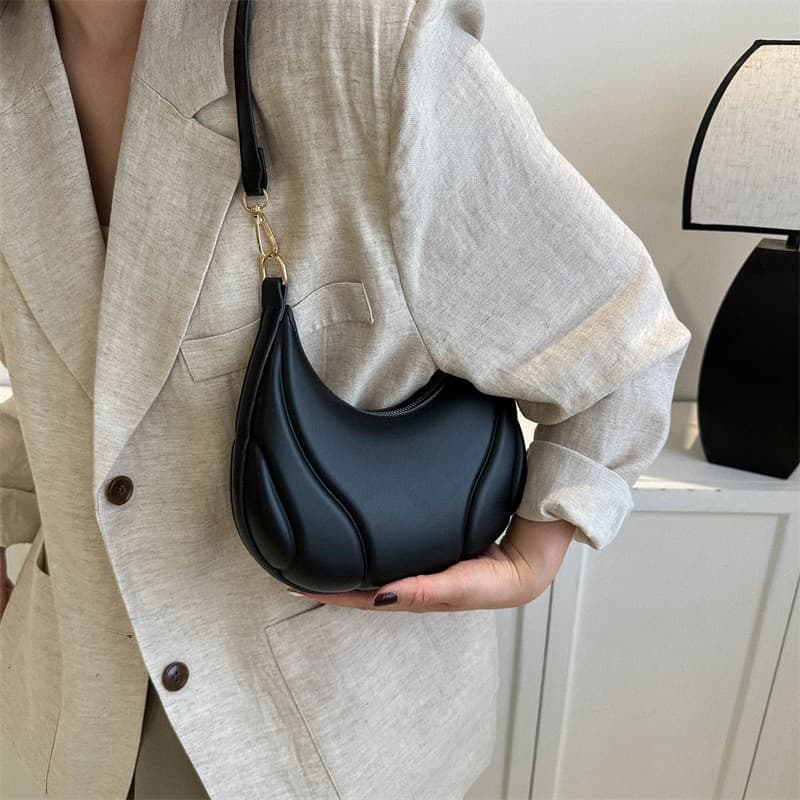 2025 New Trendy Women's Bag Crescent Underarm Bag High-Quality Chic Shoulder Handbag Bestseller Ins Niche Bag