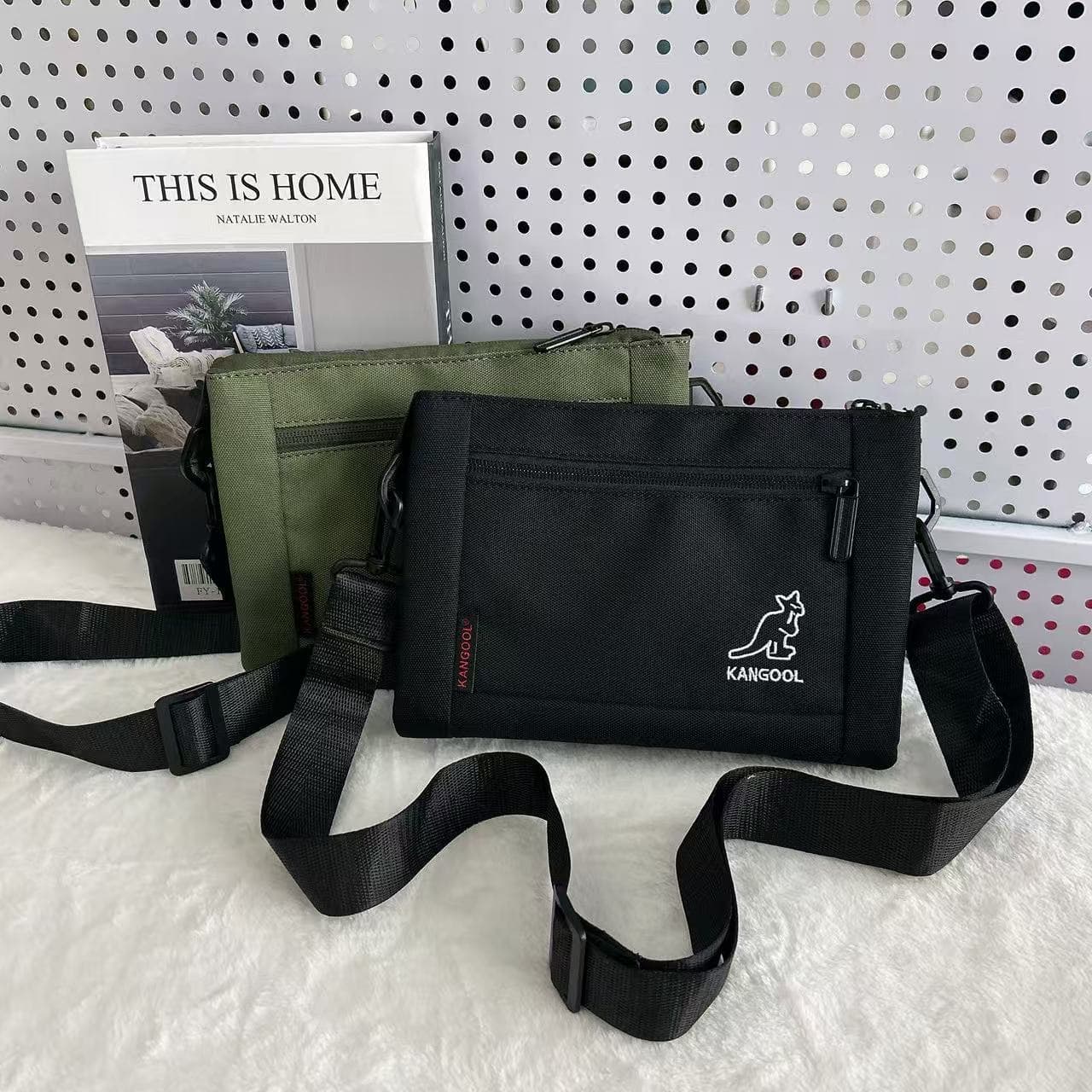 Cross-Border Hot Selling Men's Crossbody Bag Trendy Kangaroo Pattern Student Small Bag Korean Embroidery Shoulder Bag Men's Bag Simple