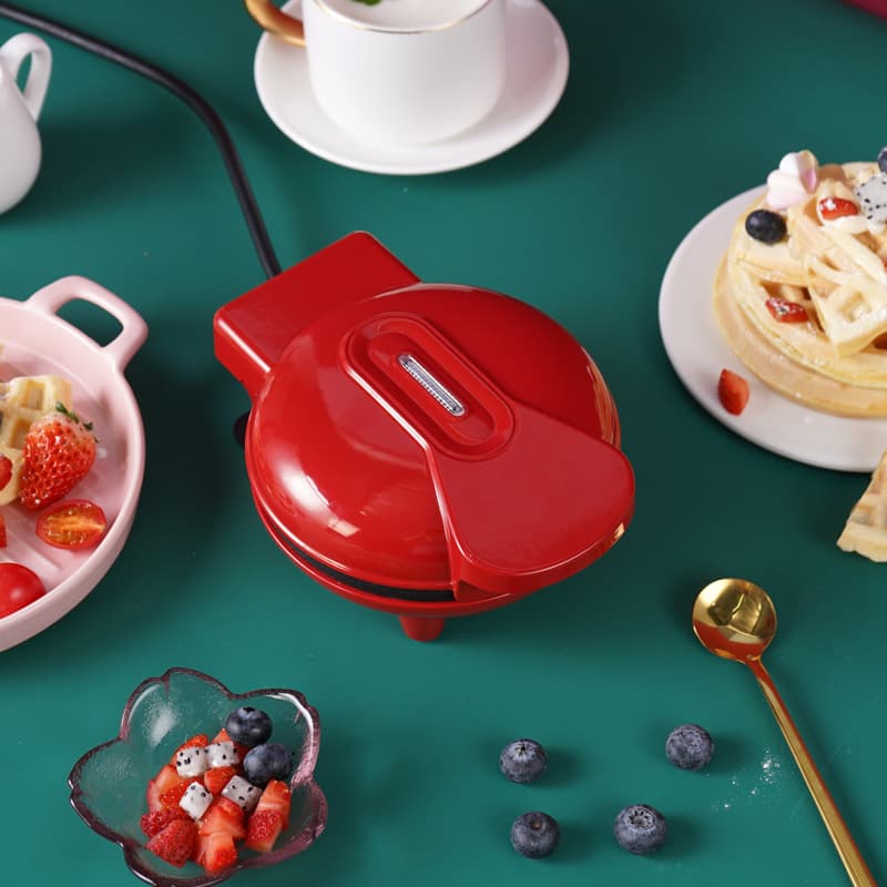 Mini Waffle Maker, Household Waffle Machine for Kids Breakfast, Portable Electric Griddle, Light Food Maker