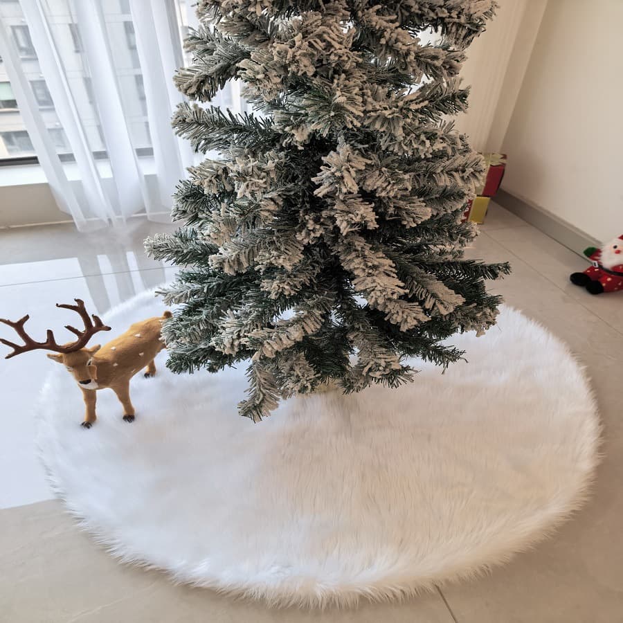 New Christmas Tree Skirt. Thickened and Dense 2.5cm Long Sea Wool Tree Skirt. Christmas Decoration Tree Skirt
