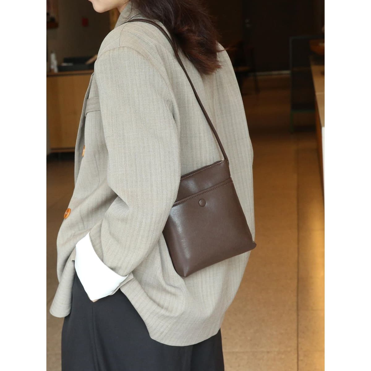 New style simple new product small bag mobile phone bag first layer cowhide shoulder bag vegetable tanned leather casual new product crossbody bag for women