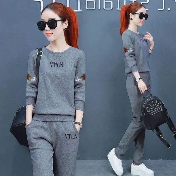 Casual sportswear suit for women autumn fashion large size long-sleeved letter print sweatshirt with pockets sweatpants two-piece set
