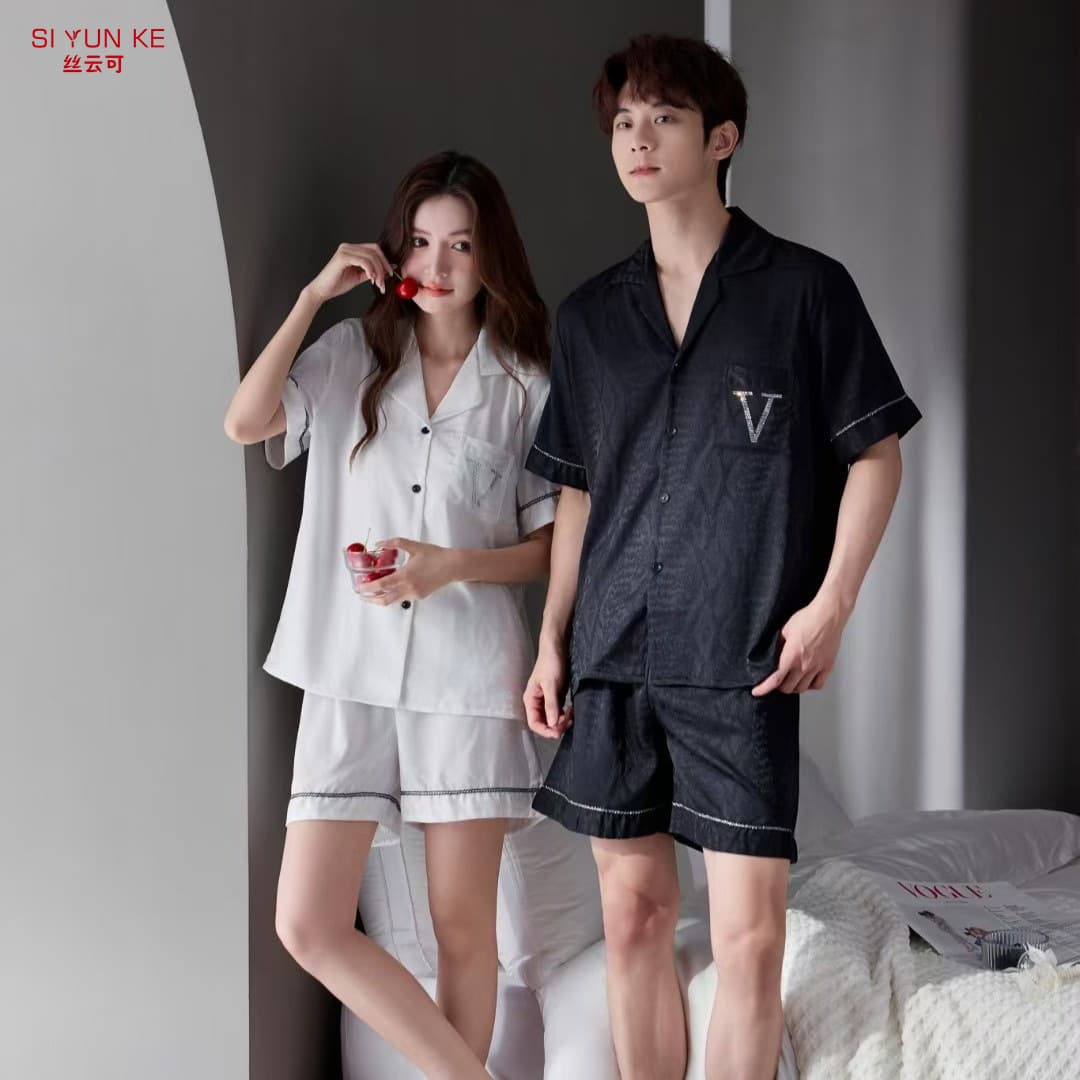 Spring/Summer Ice Silk Premium Couple Sleepwear Short Sleeve Shorts Cardigan Homewear Men and Women Simple Fashion Wearable Outside