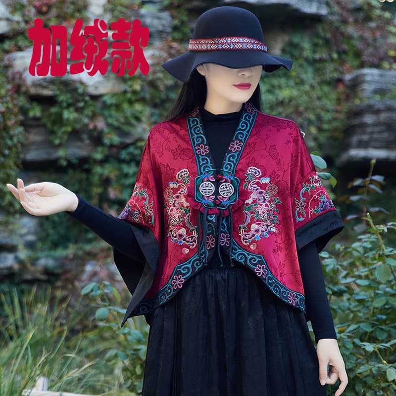 Ethnic Style Women's Loose Bat Sleeve Embroidered Fleece-Lined Shawl Thick Top Chinese Hanfu Short Jacket for Autumn and Winter