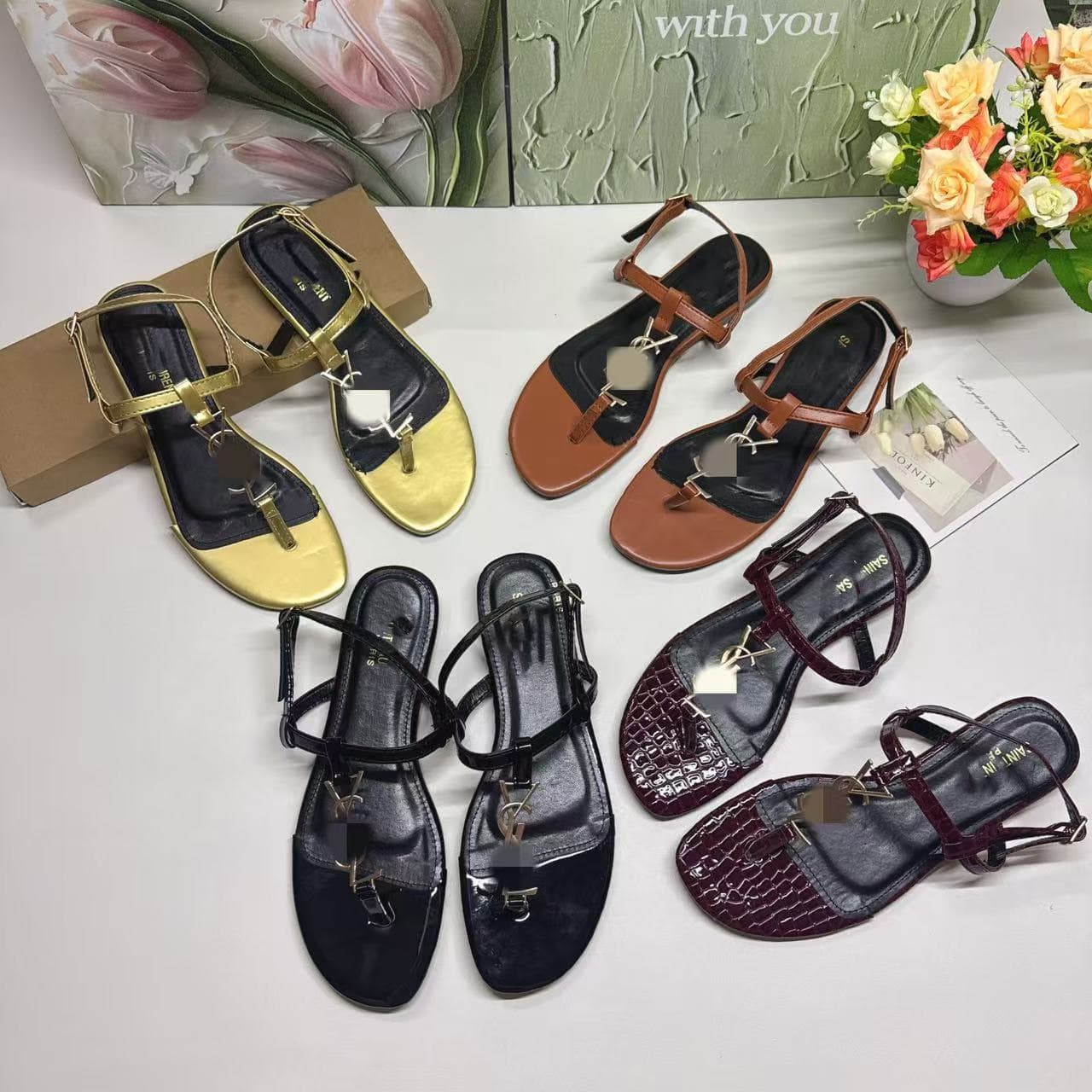 2025 foreign trade new metal letters outdoor fashion hit flat flip-flop sandals shoes