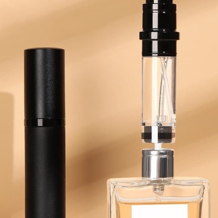 Perfume Refill Bottle Bottom Direct Charge Portable Travel Mini Refillable Spray Empty Bottle 10ml