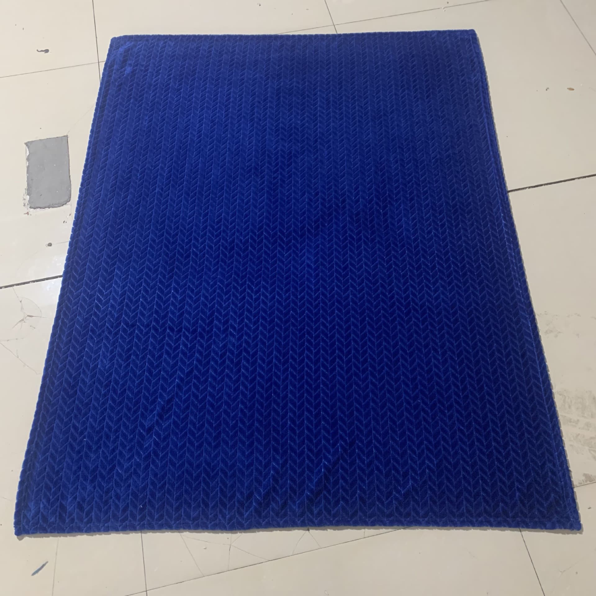 Factory direct supply solid color flannel blankets, wheat-pattern small throws, office nap blankets