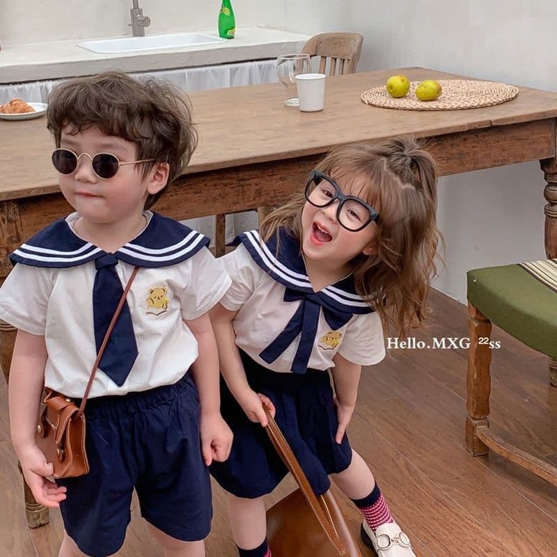 Kindergarten uniform, navy short-sleeved shorts, pleated skirt, Korean style suit, summer dress, children's brother and sister outfit, college style