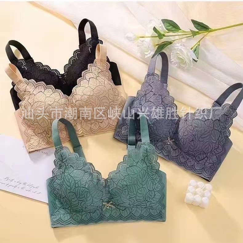 Changdaifen 8656 Small-chested, flat-chested, padded, lift-up, and adjustable non-magnetic, wire-free sexy bra