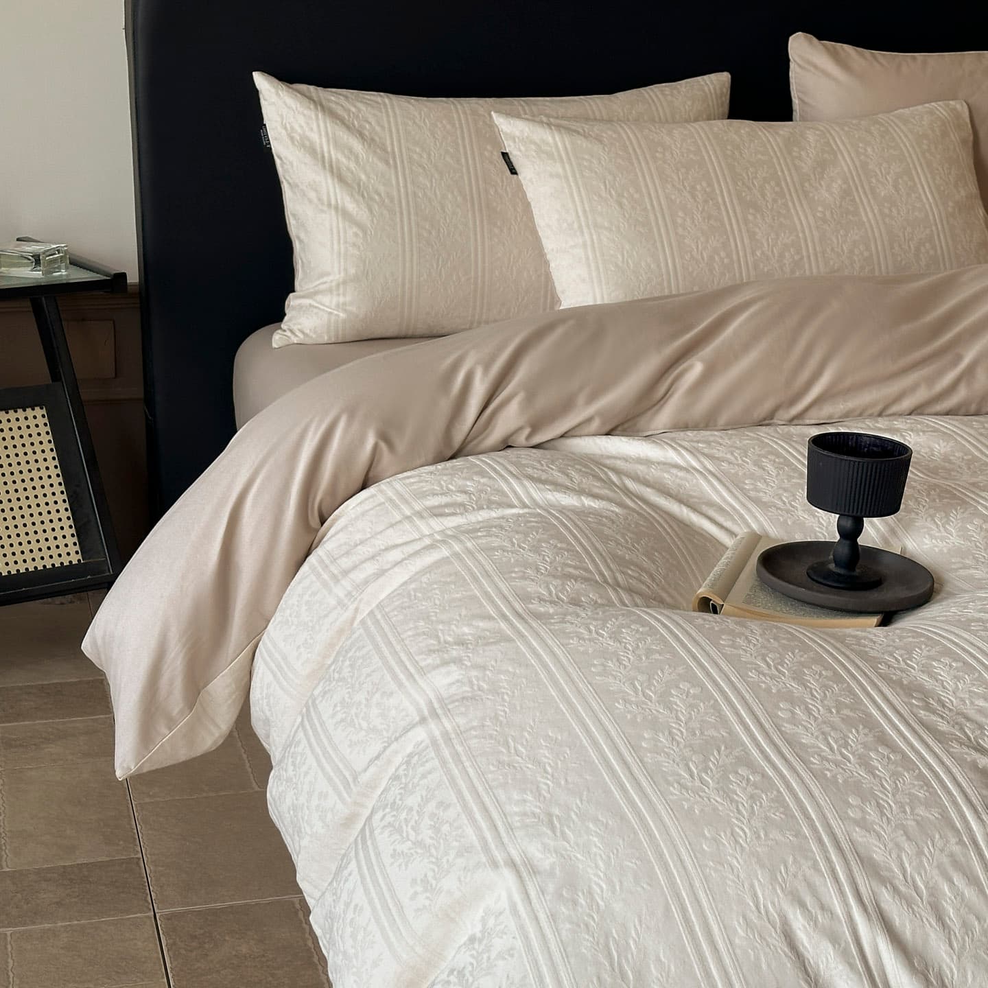 Factory Direct Supply 100% Cotton 100s Jacquard Four-Piece Set, Light Luxury Premium Feel, Cotton Sheet Three-Piece Set with Fitted Sheet