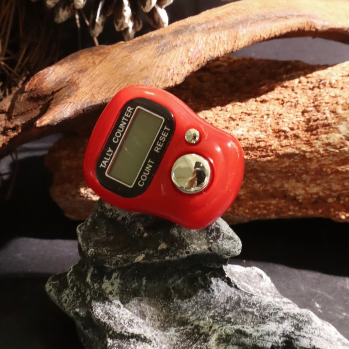 1011 Ring Counter, Manual Thumb Ring Counter with Electronic Display for Finger Counting