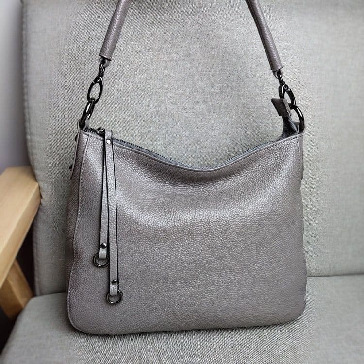 Fashionable Pure Leather Bag Women's Crossbody Shoulder Handbag Stylish Versatile Top Layer Cowhide Soft Underarm Bag Zipper Closure