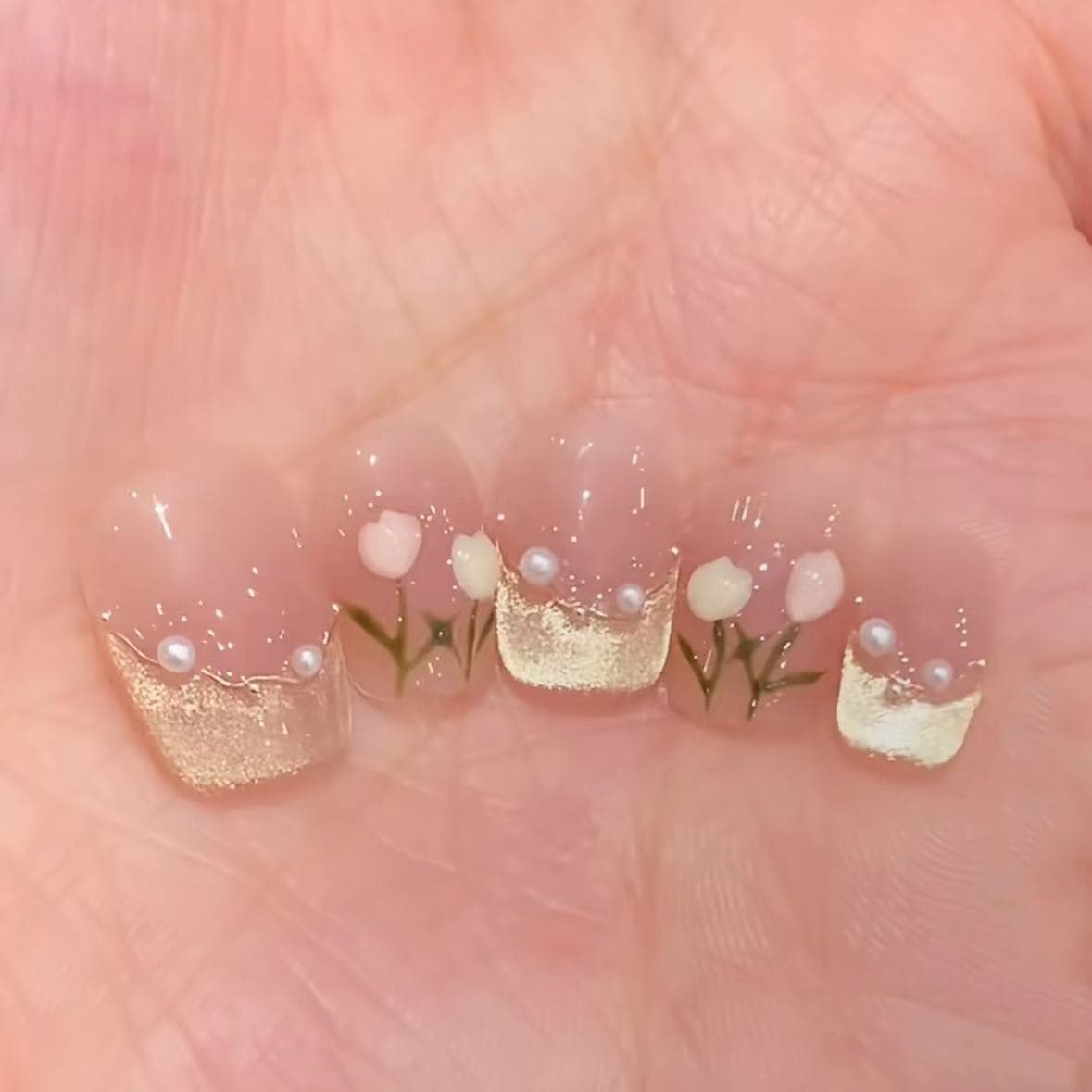 [Ice Crystal Tulip] Cat Eye Spring Gentle Design Press-On Nails, Soft and Elegant Pure Desire Handmade Manicure
