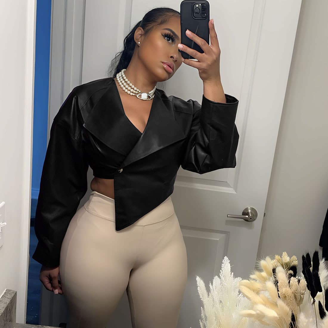 Cross-border European and American style 2026 new summer women's clothing personalized fashionable waist-baring pu leather jacket solid color casual jacket