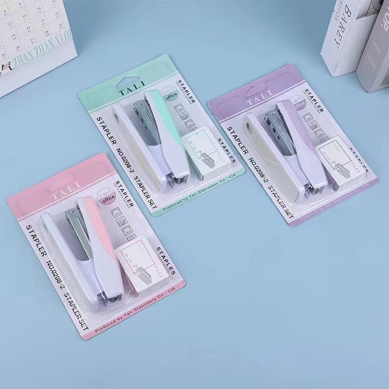 Stapler Multi-Spec Student Stapler Office Supplies Portable Office Staples Cute Stapler Set