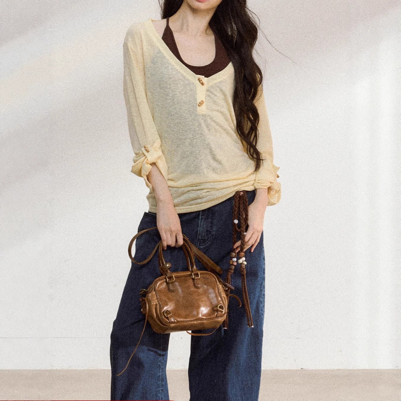 7Shiftin Original Design New Cool and Relaxed Style Three-Color Wooden Button Bottoming Blouse Suspender Two-Piece Set