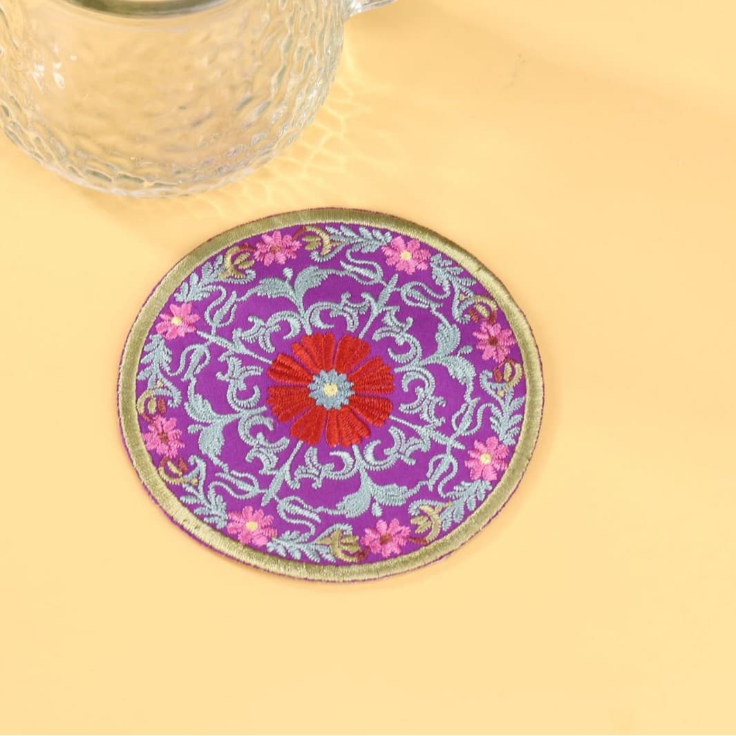 New Chinese Style Finished Embroidery Products for Apparel and Home Decor, Custom Orders Welcome
