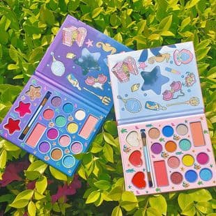 New Cross-Border Trade 17-Color Eyeshadow Palette with Shimmer, Matte, Glitter, and Sparkle for Stage Makeup and COS Palette