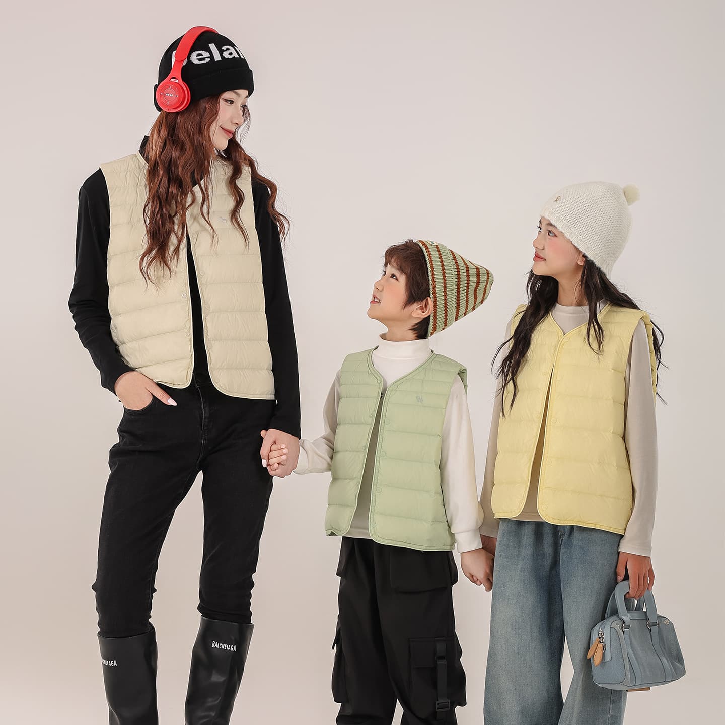Girls' Down Vest 2025 Autumn/Winter New Style Medium/Large Kids Lightweight Soft Warm White Duck Down Lined Sleeveless Vest