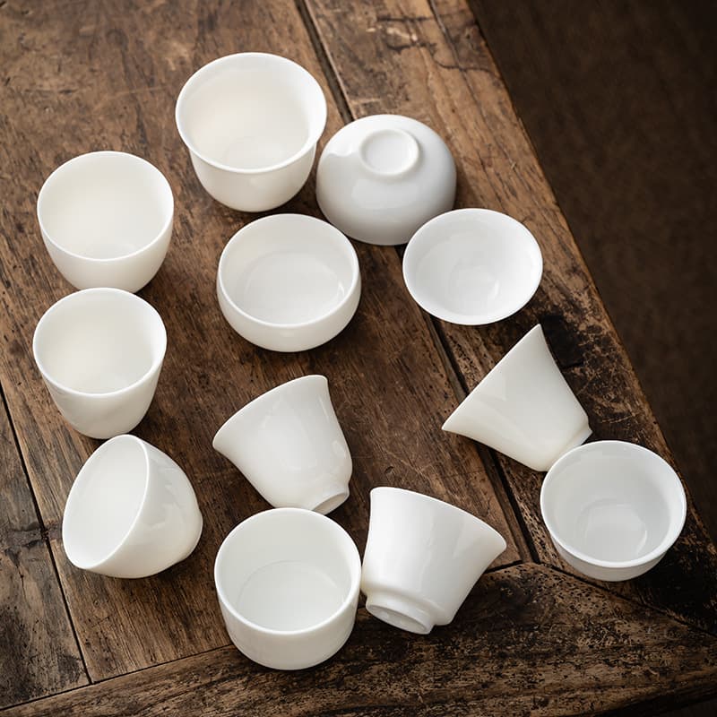 Handmade raw ore mutton fat jade white porcelain Kung Fu tea cup ceramic household tea bowl Kung Fu tea set tea cup Dehua white porcelain