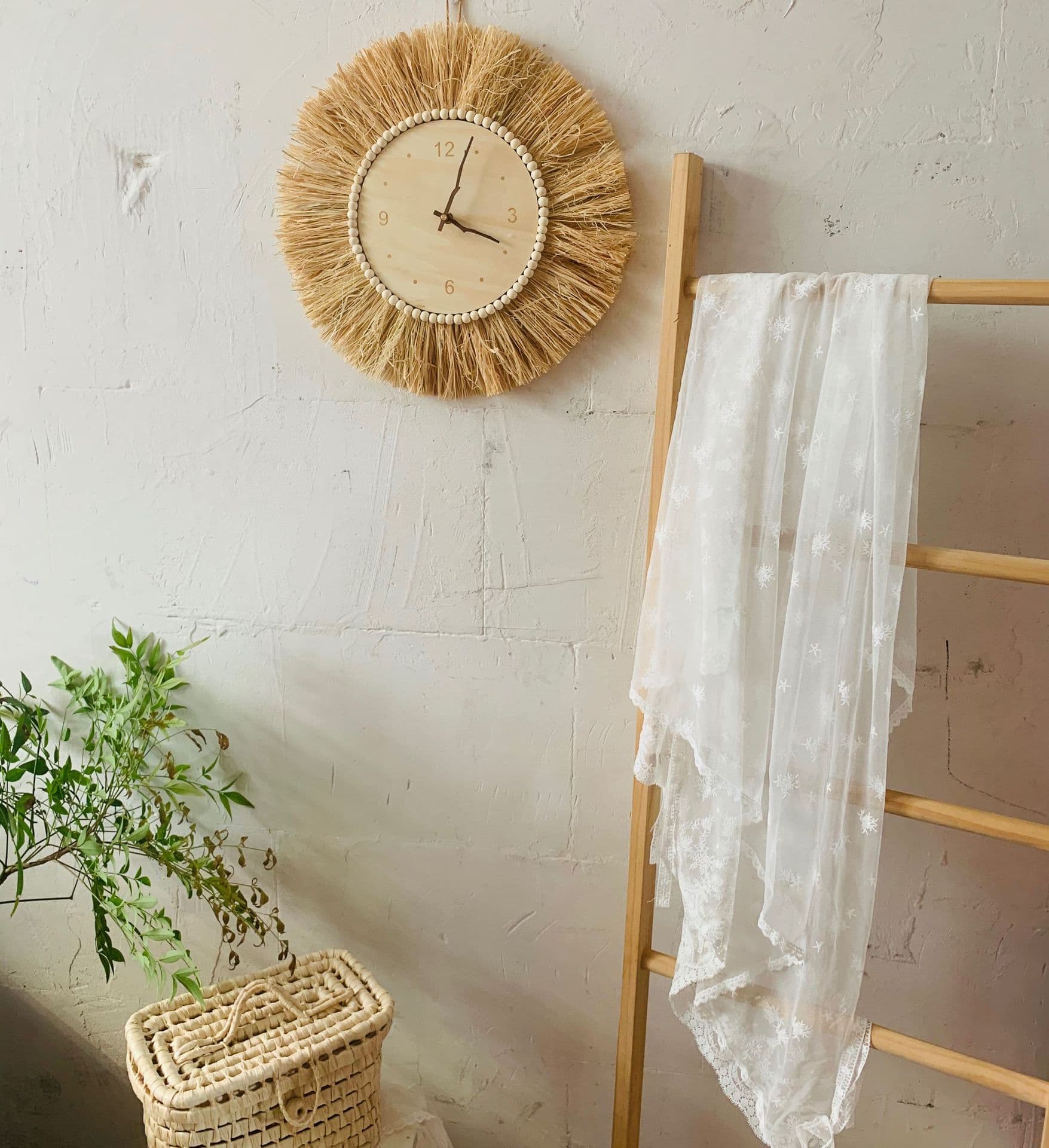 Ins Nordic Handmade Raffia Silent Wall Clock Living Room Bedroom Background Wall Bb Model Room Soft Decor