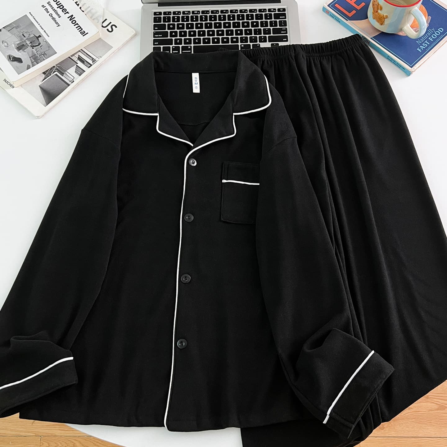 Simple Black Velvet Men's Pajamas 2025 New Spring Autumn Winter Coral Fleece Thickened Home Wear Suitable for Outdoor Wear