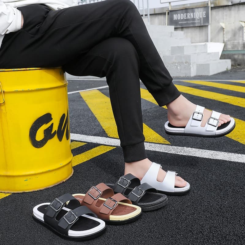New Summer Men's Slippers, Korean Style Flat Bottom Trendy Double Buckle Slippers, Thick-Soled Slip-Resistant Outdoor Wear, Men's Fashion Sandals