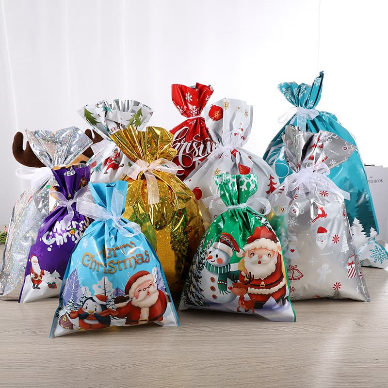 Christmas Decorative Candy Packaging Bag Drawstring Gift Bag Christmas Theme Snack Storage Bag from Zhejiang Wenzhou