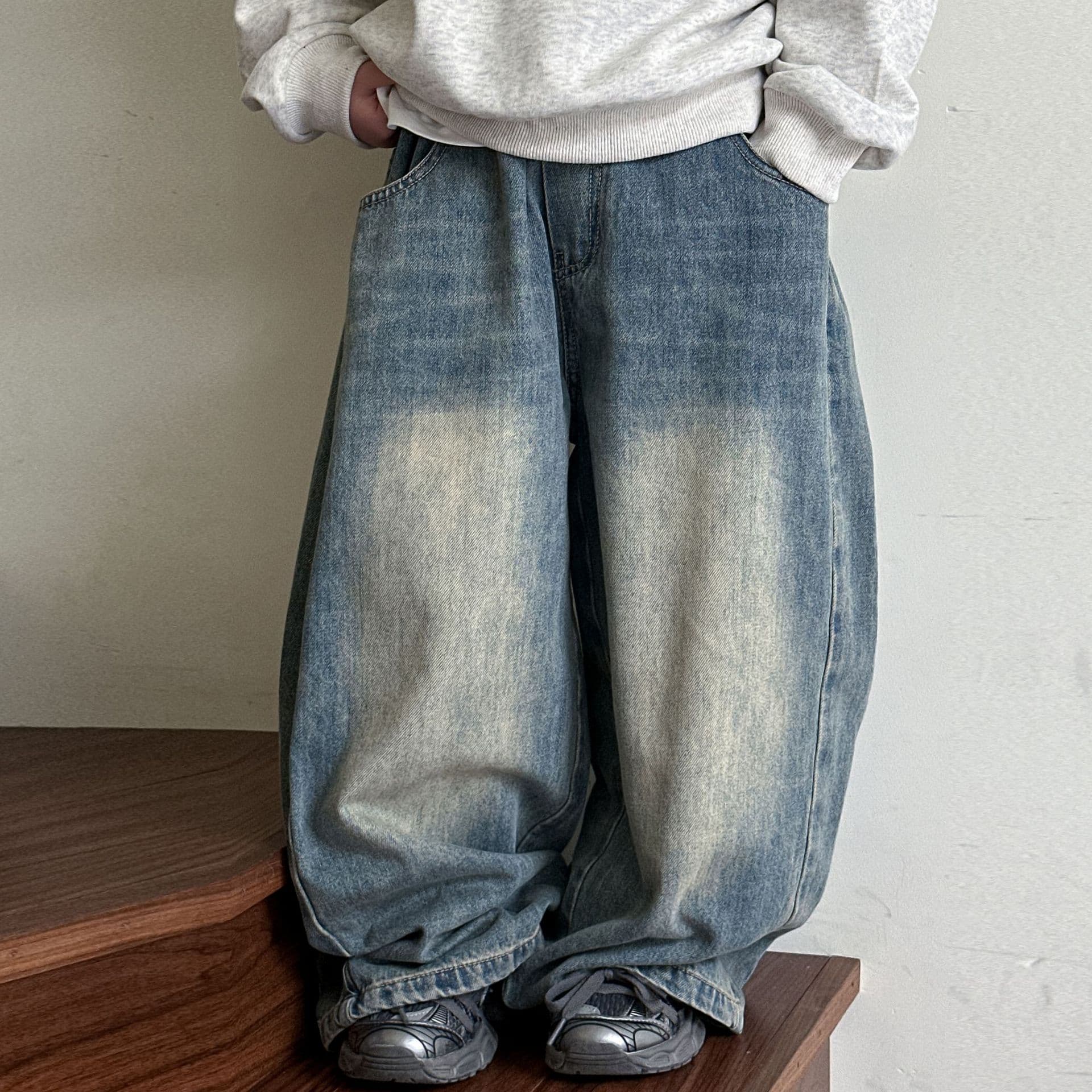 Huzhou Zhili Children's Denim Jeans 2026 Autumn New Stylish Long Pants for Boys Trendy Spring and Autumn Pants