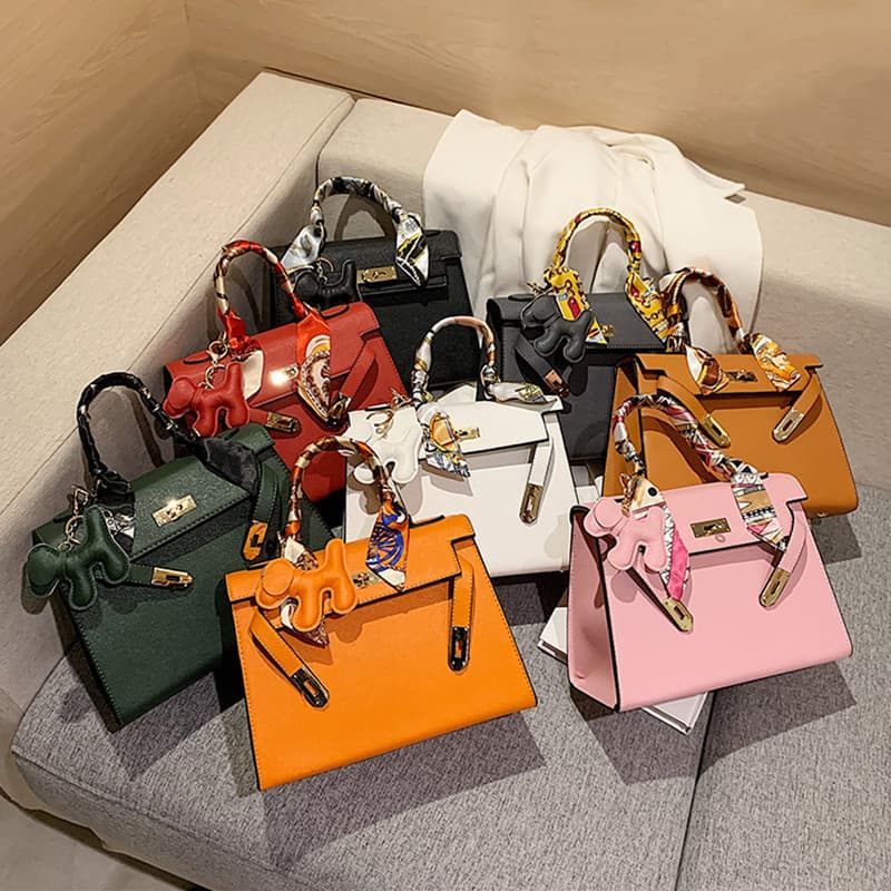 Cross-border foreign trade women's bag 2025 new Kelly bag fashion large capacity portable shoulder crossbody bag foreign order wholesale