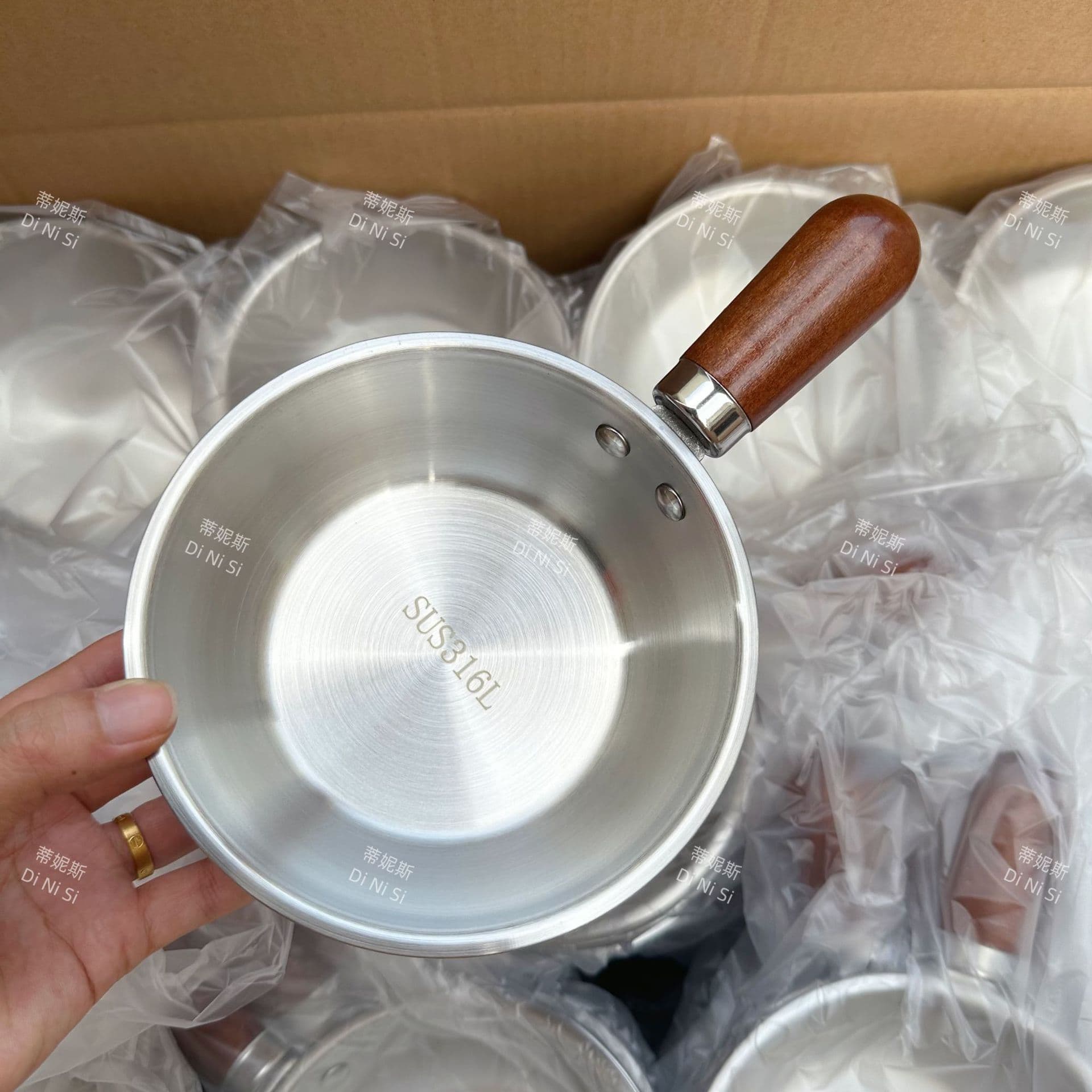 304 Stainless Steel Single Handle Bowl Rice Bowl Ramen Bowl with Handle Gold Bowl Baby Food Bowl Salad Bowl Seasoning Bowl